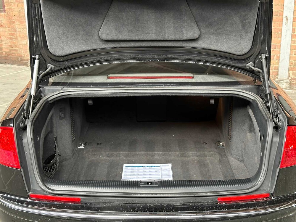 Audi S8 5.2 V10 Pro Line 450PS 2006, KS-763-K
