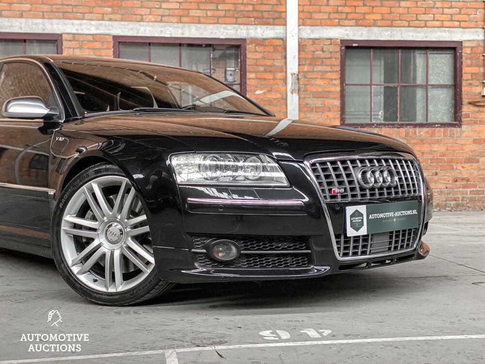 Audi S8 5.2 V10 Pro Line 450PS 2006, KS-763-K