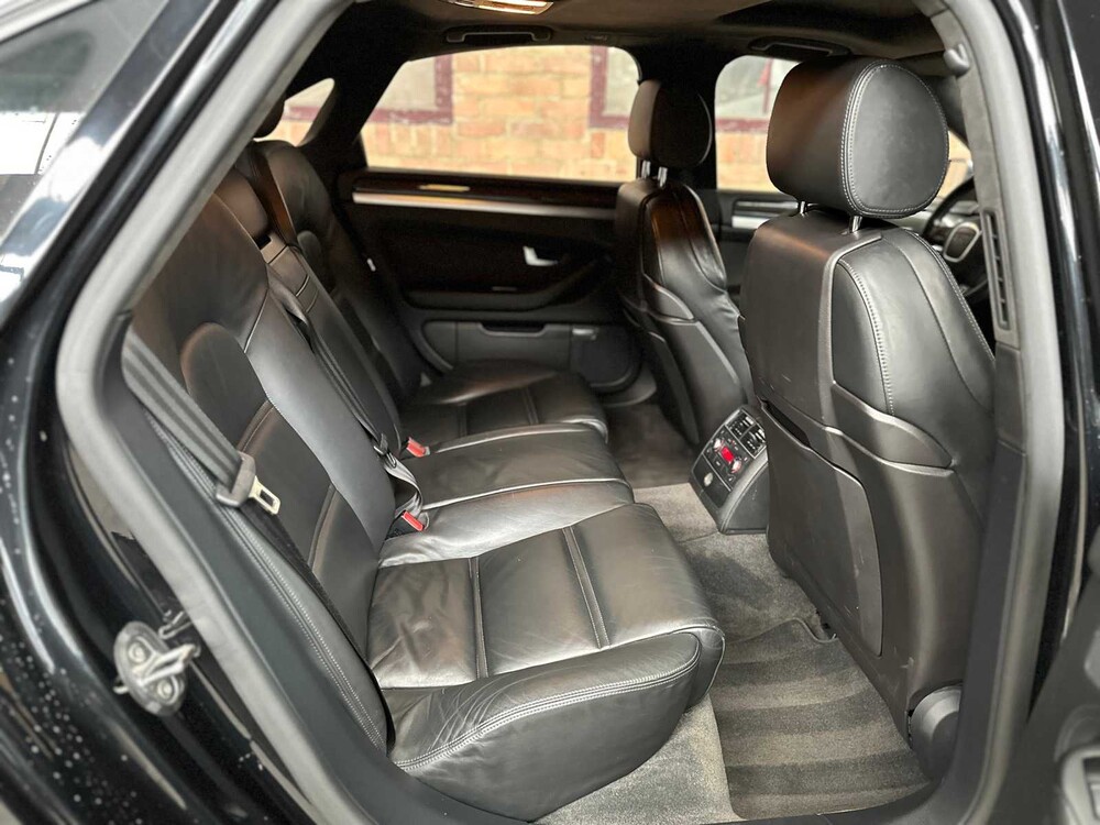 Audi S8 5.2 V10 Pro Line 450PS 2006, KS-763-K