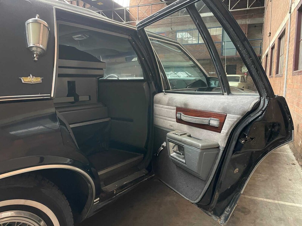 Chevrolet USA Caprice 5.0 Kombi 143PS 1987 ORIG-DE -Leichenwagen-, RX-36-TD