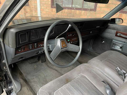 Chevrolet USA Caprice 5.0 Wagon 143pk 1987 ORIG-NL -Rouwwagen-, RX-36-TD