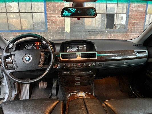 BMW 745i Executive 333PS 2002 7er, 78-JF-TL