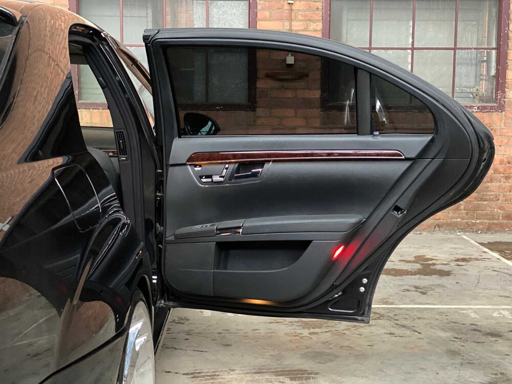 Mercedes-Benz S500 Long 5.5 V8 388PS 2005 S-Klasse 