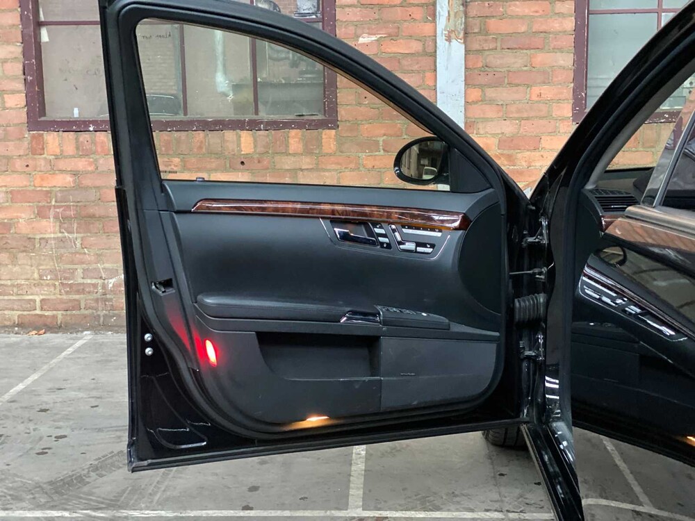 Mercedes-Benz S500 Long 5.5 V8 388PS 2005 S-Klasse 