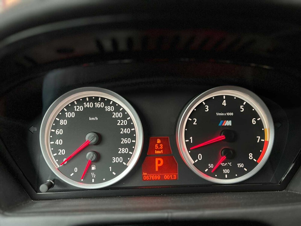 BMW X6M 4.4 V8 555hp 2011