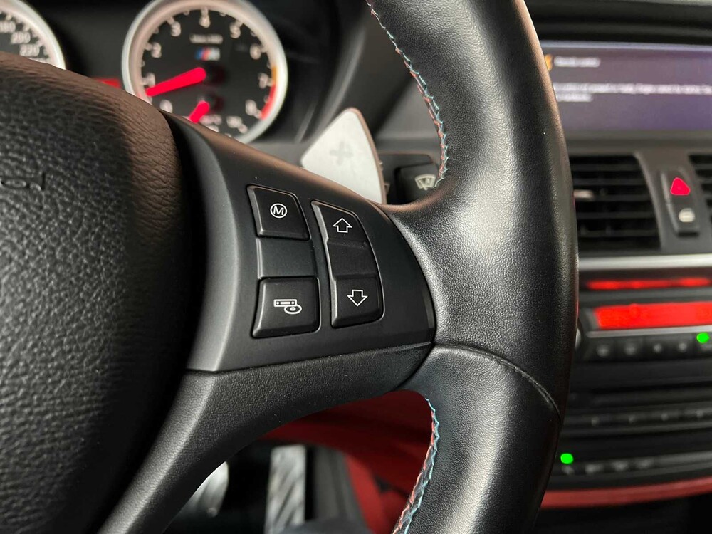 BMW X6M 4.4 V8 555hp 2011