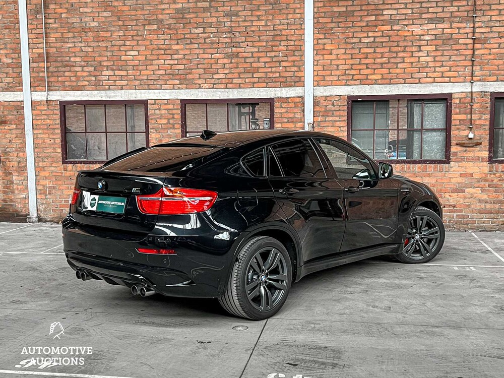 BMW X6M 4.4 V8 555hp 2011