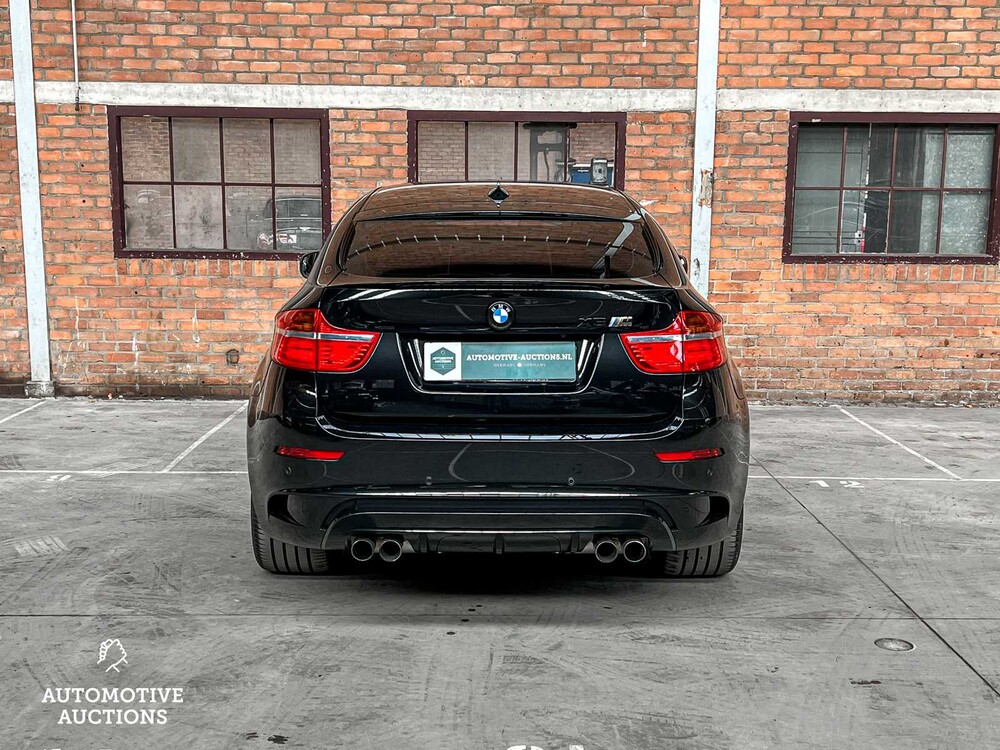 BMW X6M 4.4 V8 555hp 2011
