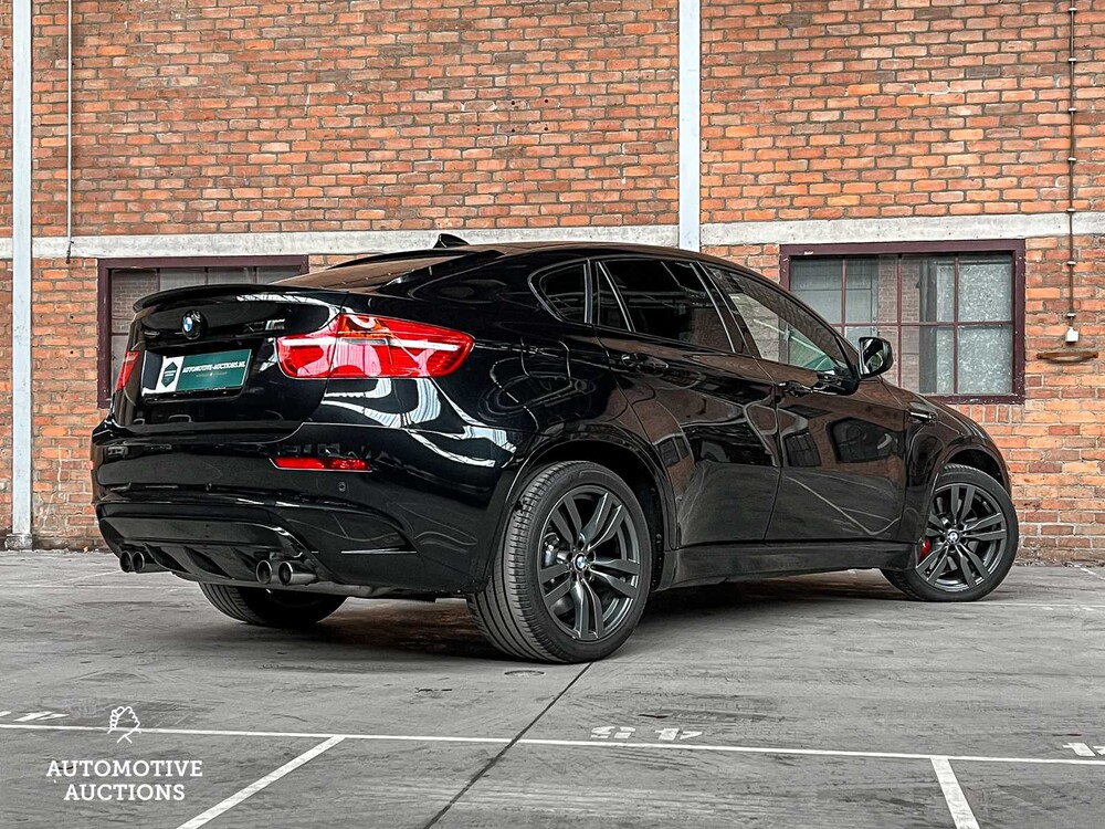 BMW X6M 4.4 V8 555hp 2011