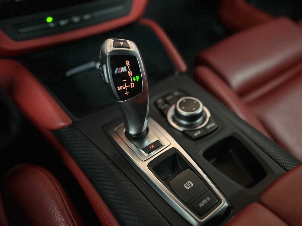 BMW X6M 4.4 V8 555hp 2011