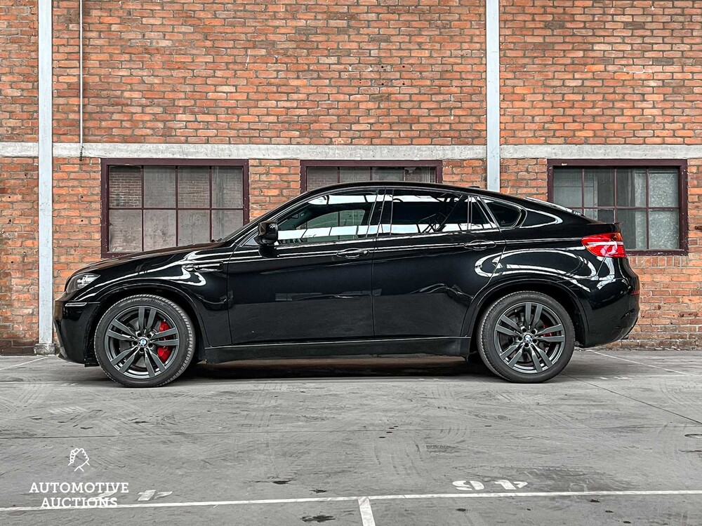 BMW X6M 4.4 V8 555hp 2011
