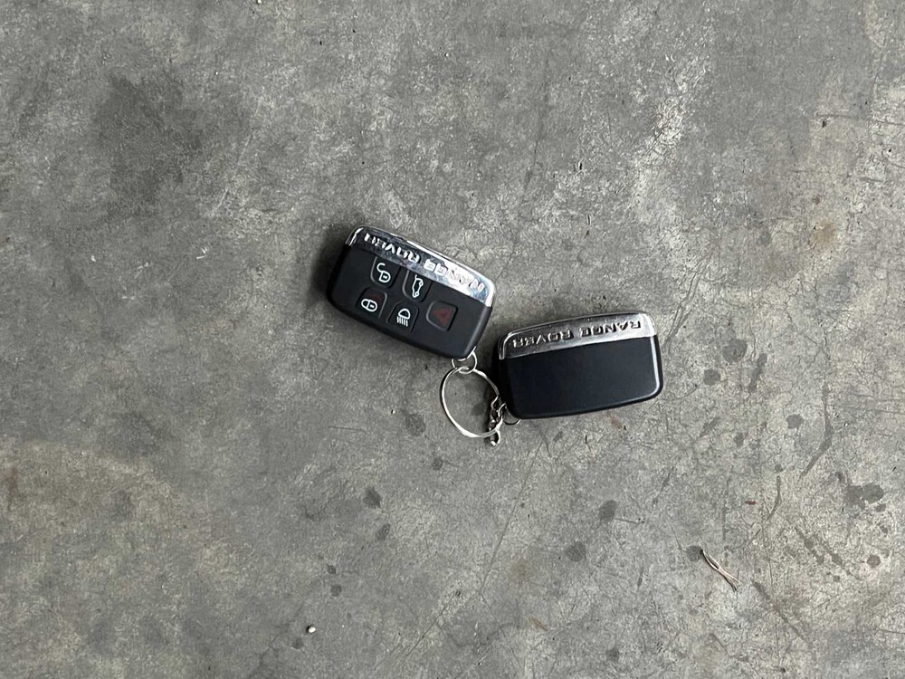 Land Rover Range Rover Sport SVR 5.0 V8 Supercharged 551hp 2016, T-933-LH