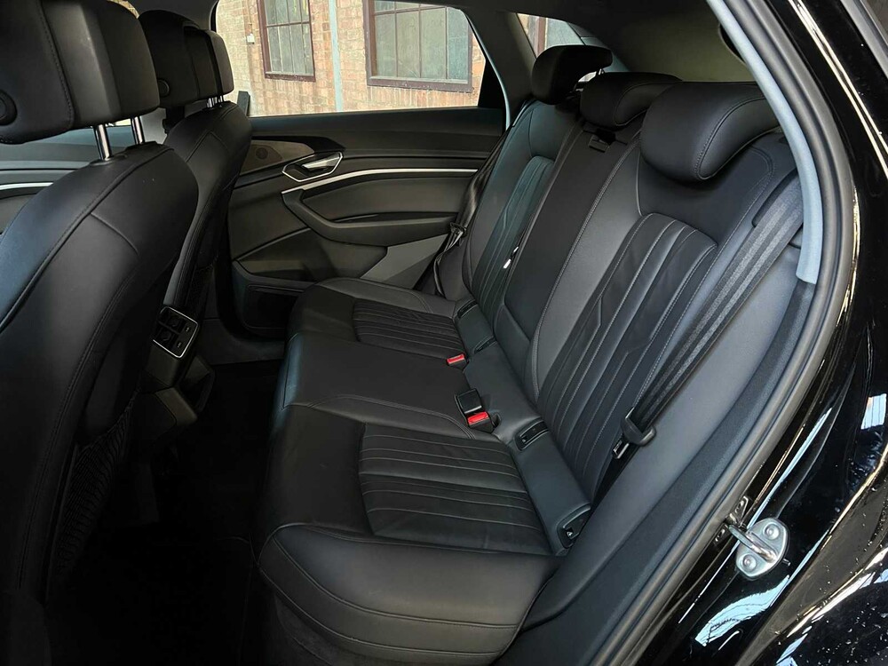 Audi E-Tron 55 Quattro Business Edition Plus 95 kWh 408hp 2021, X-282-BG