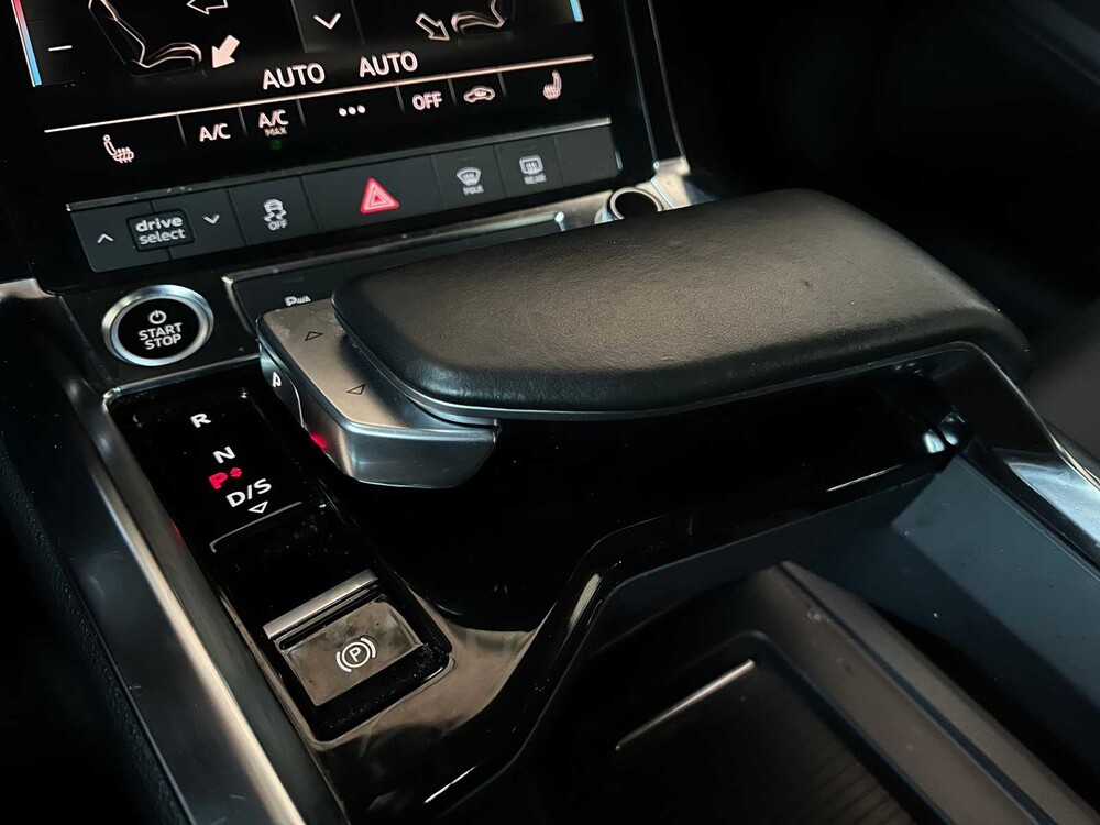 Audi E-Tron 55 Quattro Business Edition Plus 95 kWh 408hp 2021, X-282-BG