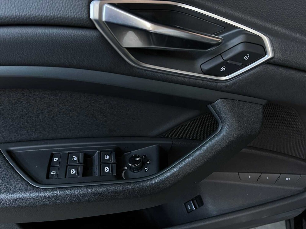 Audi E-Tron 55 Quattro Business Edition Plus 95 kWh 408hp 2021, X-282-BG