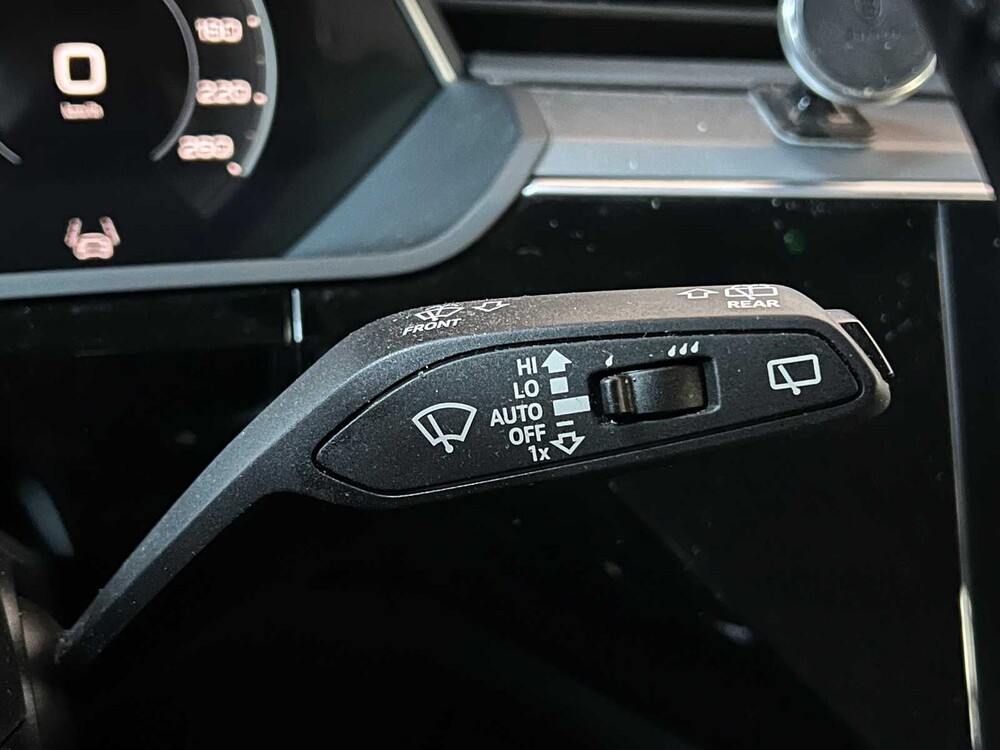 Audi E-Tron 55 Quattro Business Edition Plus 95 kWh 408hp 2021, X-282-BG