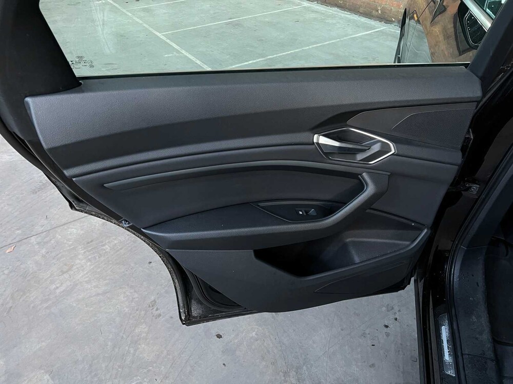 Audi E-Tron 55 Quattro Business Edition Plus 95 kWh 408hp 2021, X-282-BG