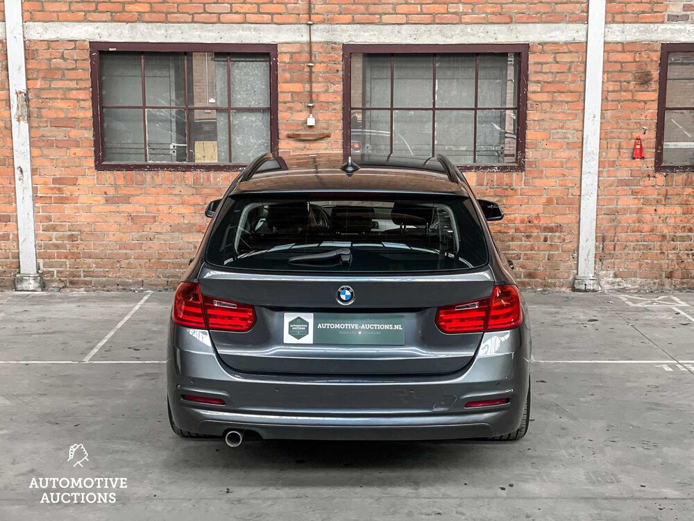 BMW 318d Touring 143pk 2015 3-Serie