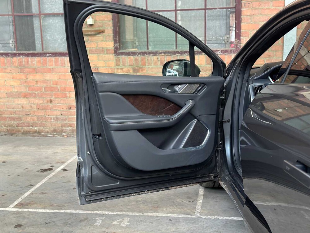 Jaguar I-PACE EV400 First Edition 400hp 2018 ORIG-NL, XB-161-J