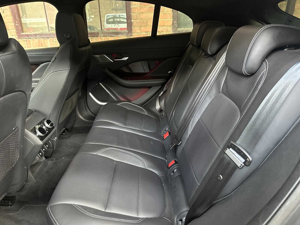 Jaguar I-PACE EV400 First Edition 400hp 2018 ORIG-NL, XB-161-J