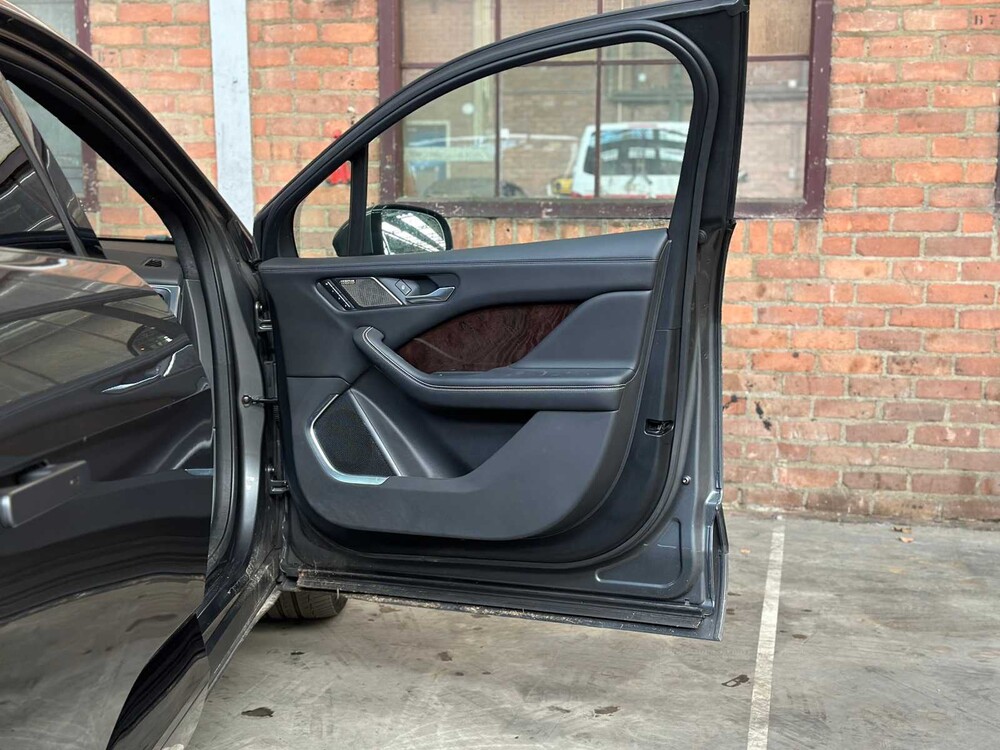 Jaguar I-PACE EV400 First Edition 400hp 2018 ORIG-NL, XB-161-J