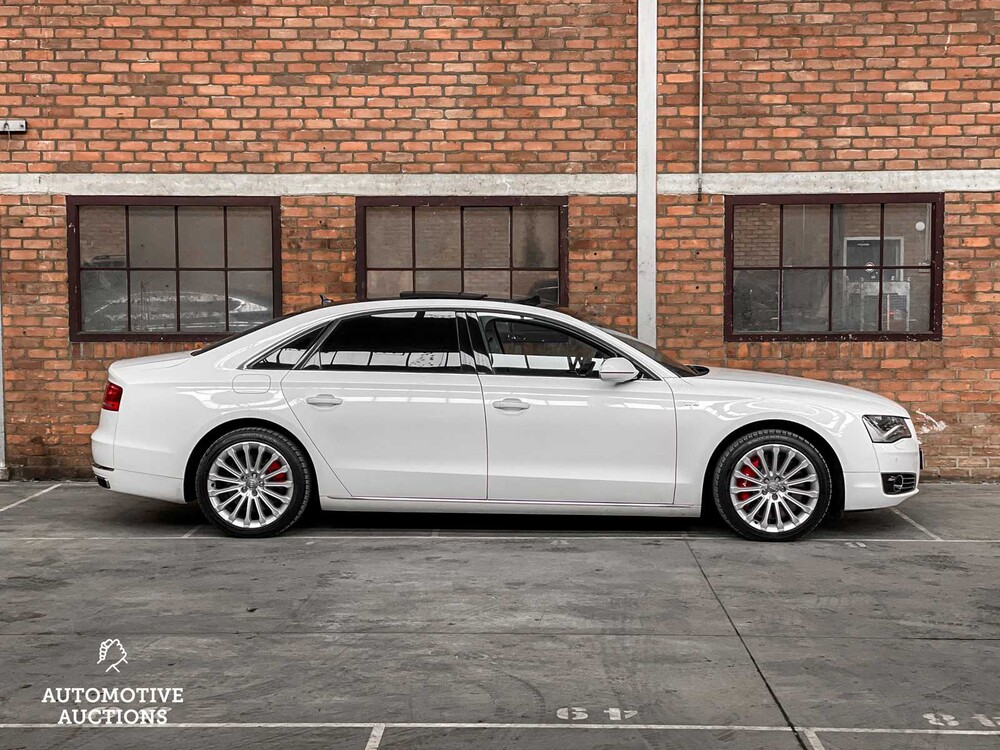 Audi A8 Long 6.3 W12 Quattro 500hp 2012