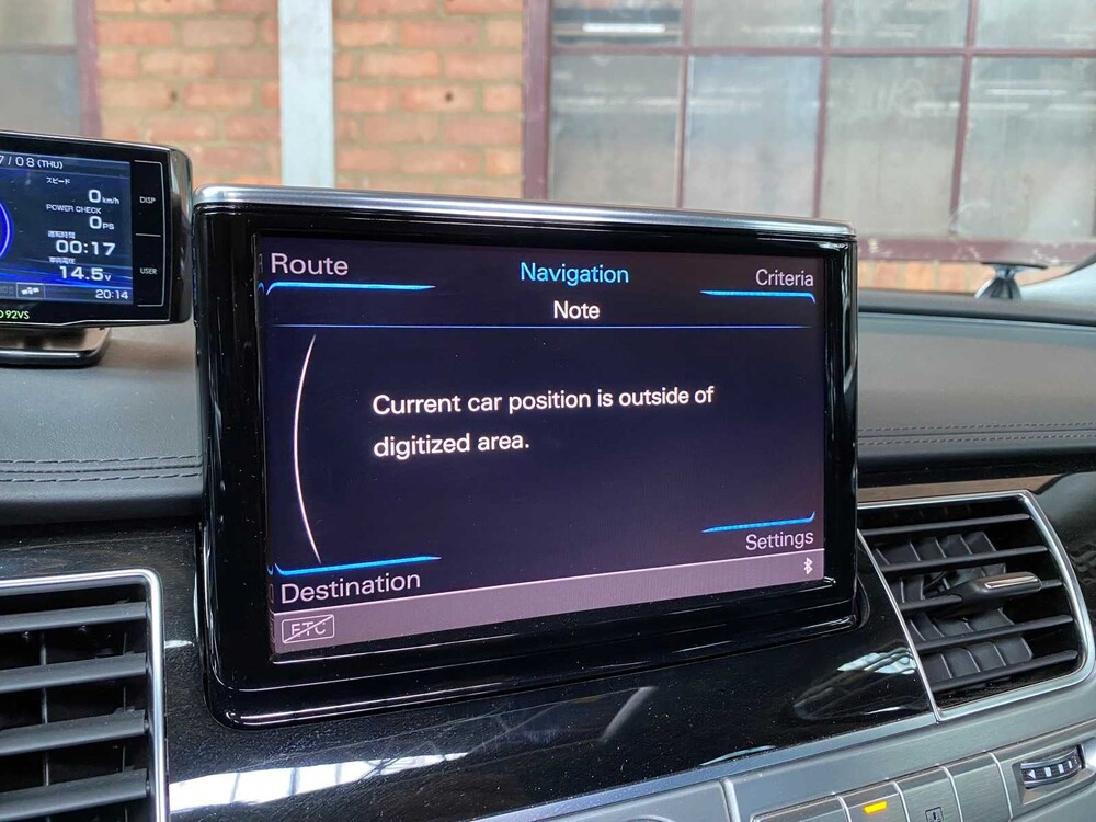 Audi A8 Long 6.3 W12 Quattro 500hp 2012