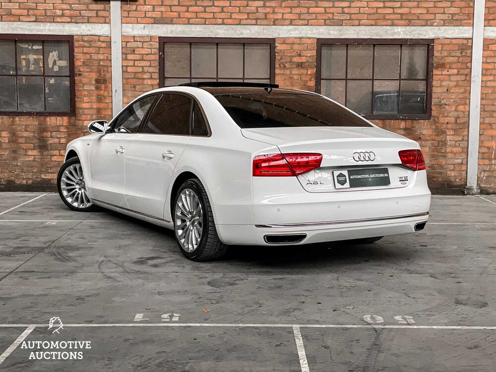 Audi A8 Long 6.3 W12 Quattro 500hp 2012