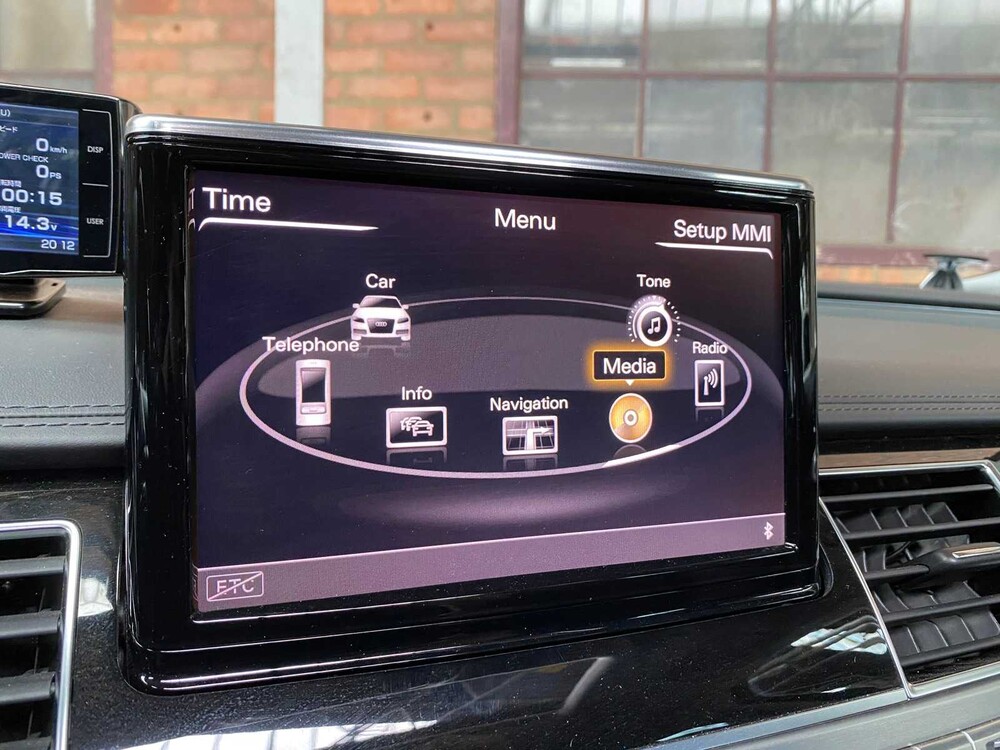 Audi A8 Long 6.3 W12 Quattro 500hp 2012