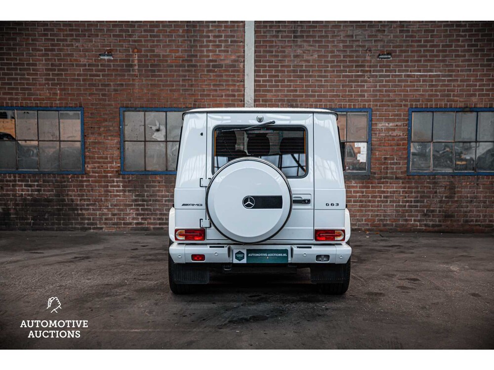 Mercedes-Benz G63 AMG 5.5 V8 G-Class 571hp 2015 