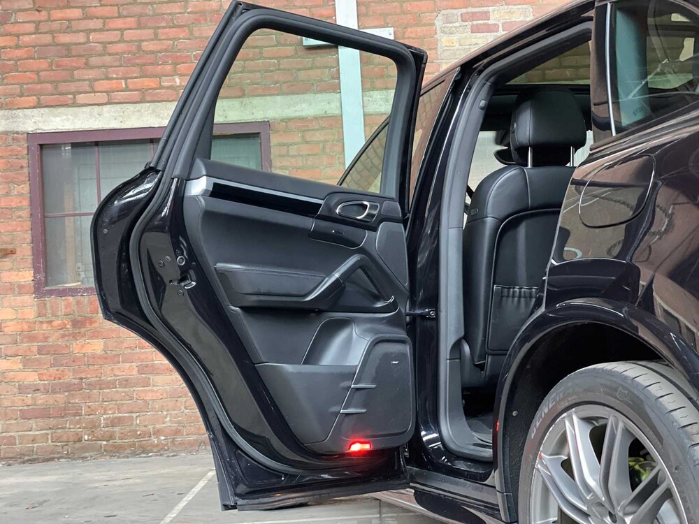 Porsche Cayenne S E-Hybrid 3.0 V6 416hp 2015