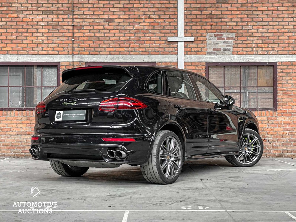 Porsche Cayenne S E-Hybrid 3.0 V6 416hp 2015