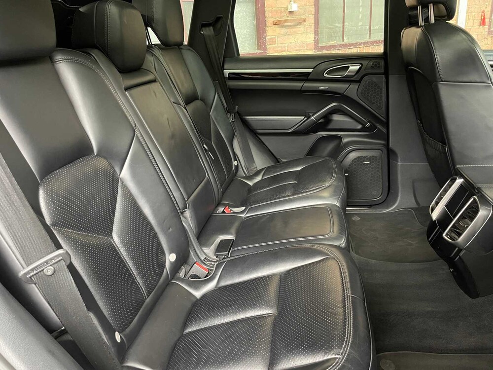 Porsche Cayenne S E-Hybrid 3.0 V6 416hp 2015