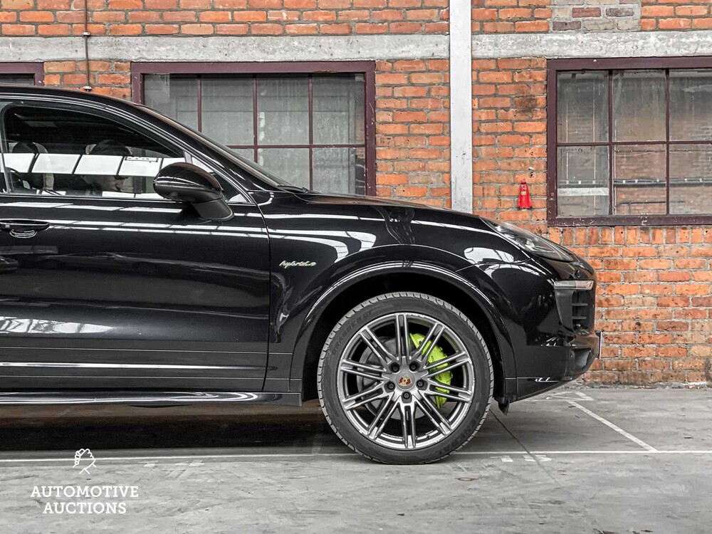 Porsche Cayenne S E-Hybrid 3.0 V6 416hp 2015
