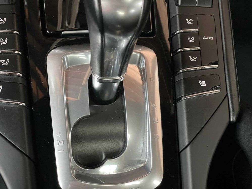 Porsche Cayenne S E-Hybrid 3.0 V6 416hp 2015