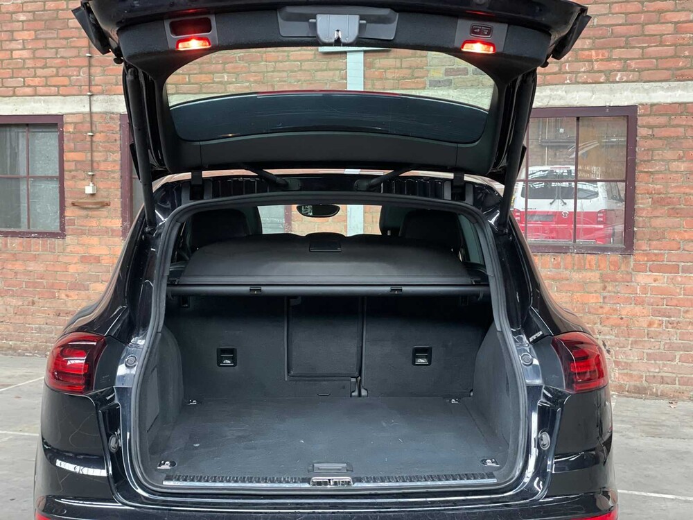 Porsche Cayenne S E-Hybrid 3.0 V6 416hp 2015