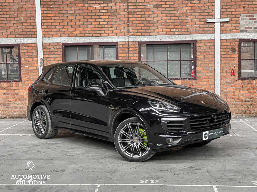Porsche Cayenne S E-Hybrid 3.0 V6 416hp 2015