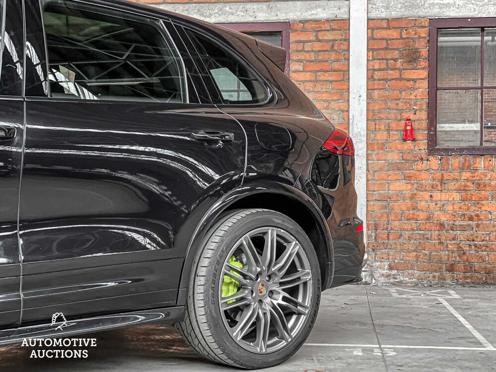 Porsche Cayenne S E-Hybrid 3.0 V6 416hp 2015