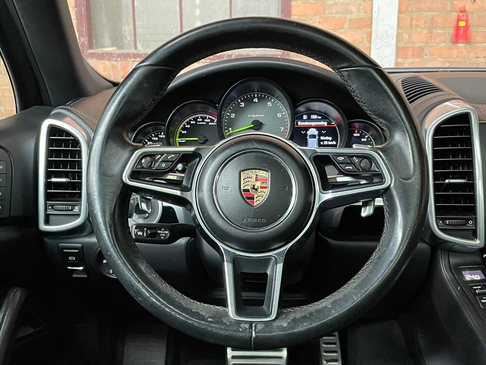 Porsche Cayenne S E-Hybrid 3.0 V6 416hp 2015
