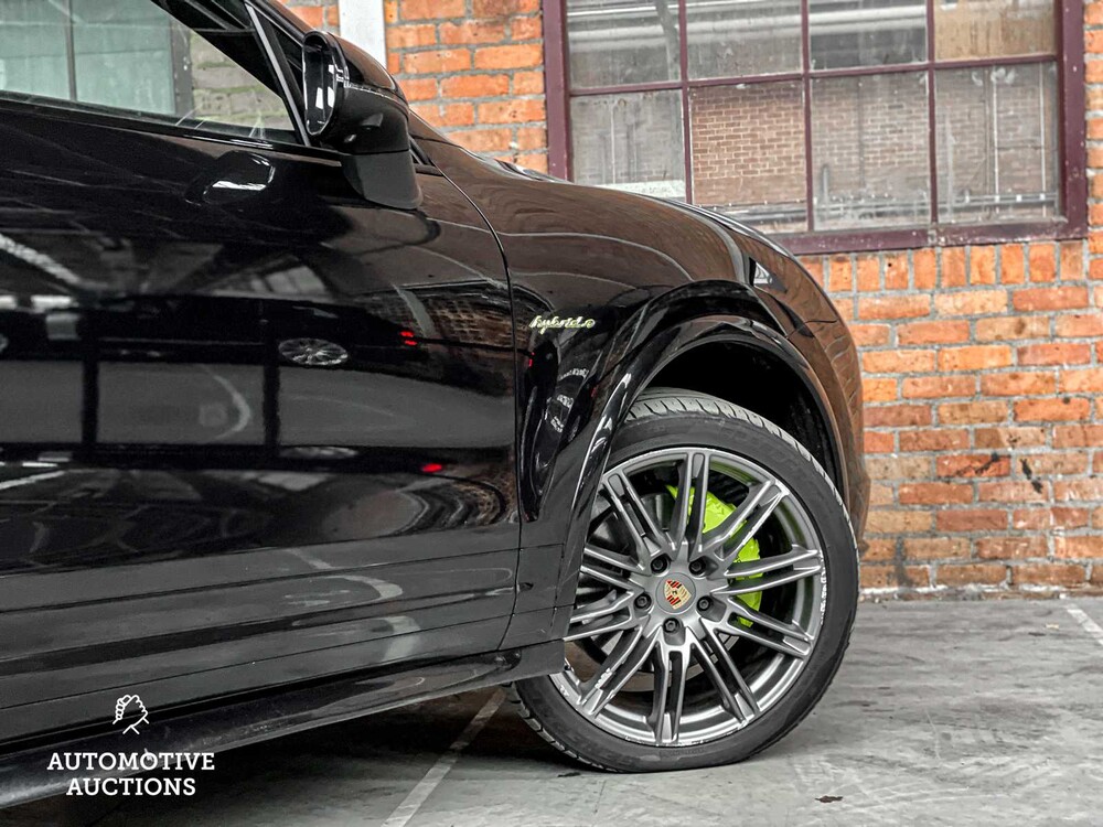 Porsche Cayenne S E-Hybrid 3.0 V6 416hp 2015