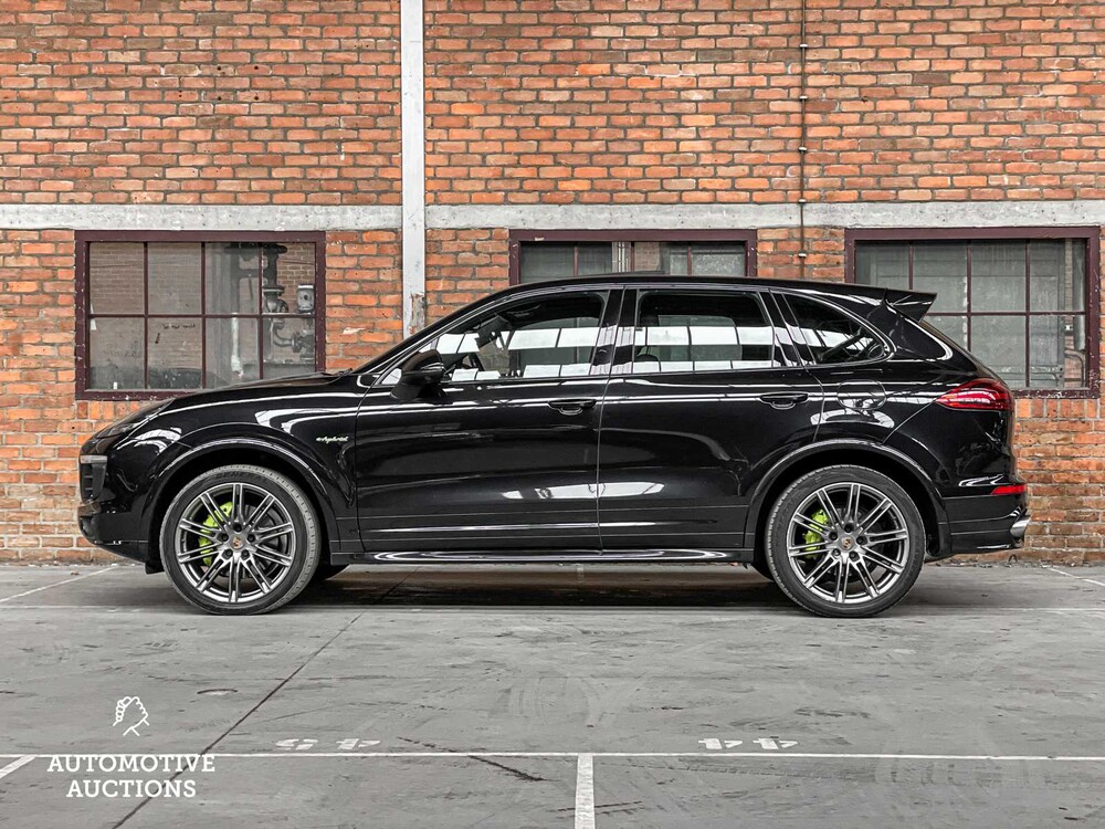 Porsche Cayenne S E-Hybrid 3.0 V6 416hp 2015