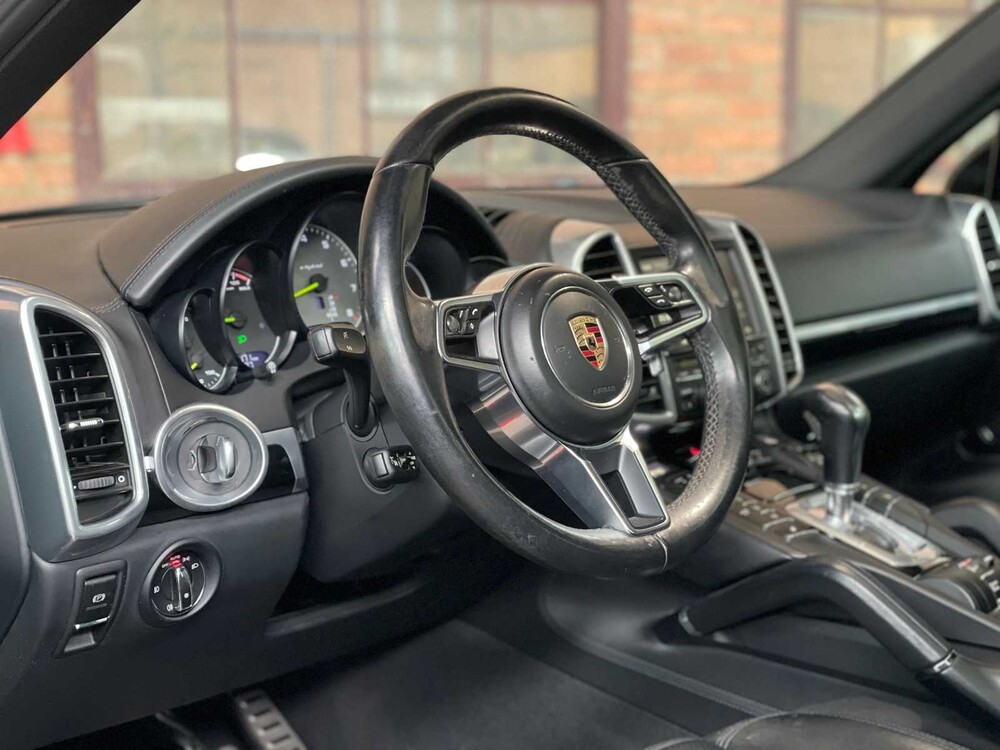 Porsche Cayenne S E-Hybrid 3.0 V6 416hp 2015