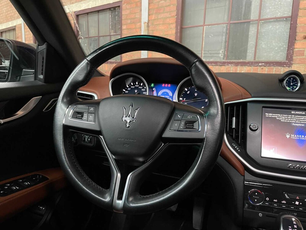 Maserati Ghibli 3.0 V6 D 275hp 2014, X-048-BF