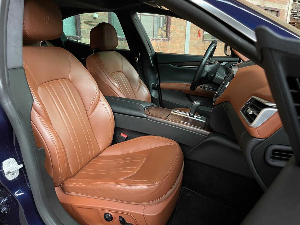 Maserati Ghibli 3.0 V6 D 275hp 2014, X-048-BF