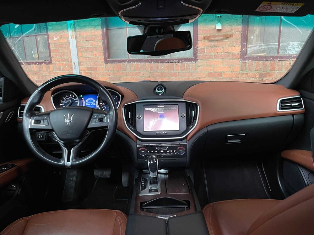 Maserati Ghibli 3.0 V6 D 275hp 2014, X-048-BF