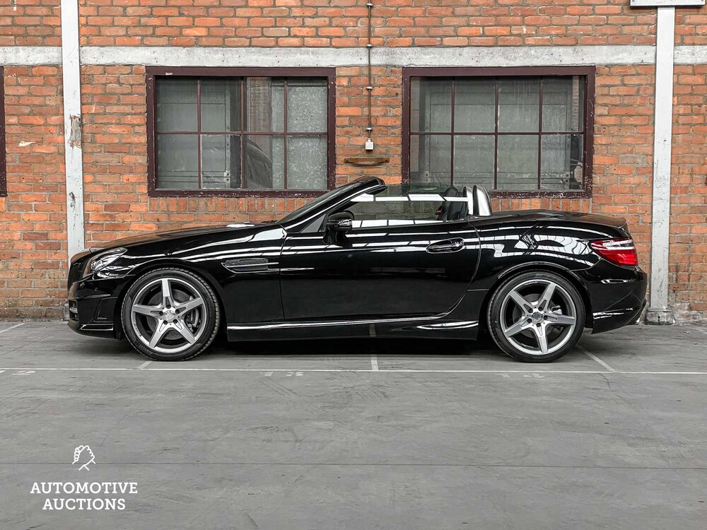 Mercedes-Benz SLK350 AMG 3.5 V6 SLK-Class 306hp 2011