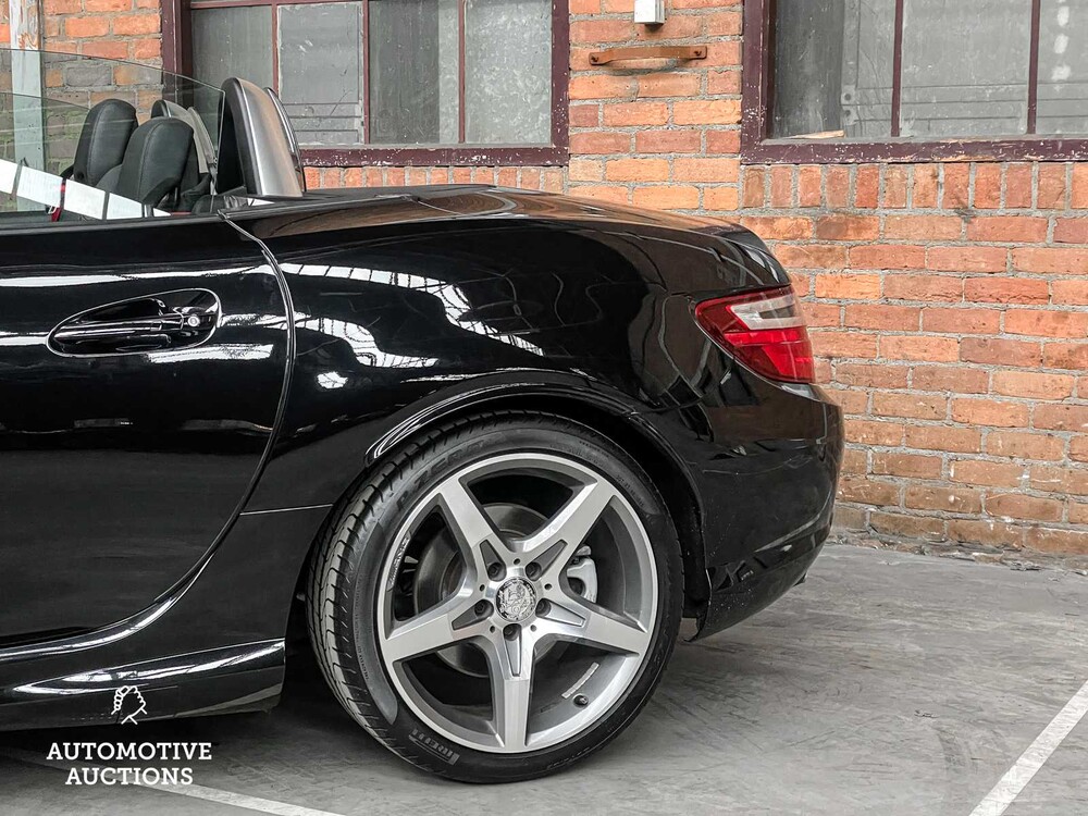 Mercedes-Benz SLK350 AMG 3.5 V6 SLK-Class 306hp 2011