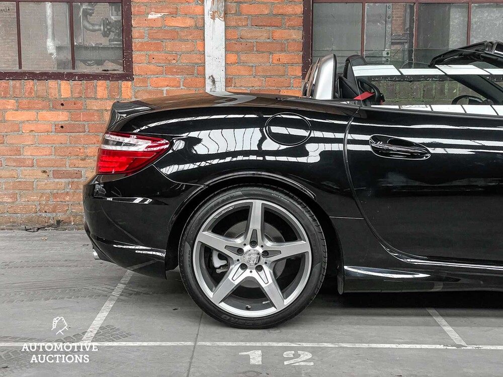 Mercedes-Benz SLK350 AMG 3.5 V6 SLK-Class 306hp 2011