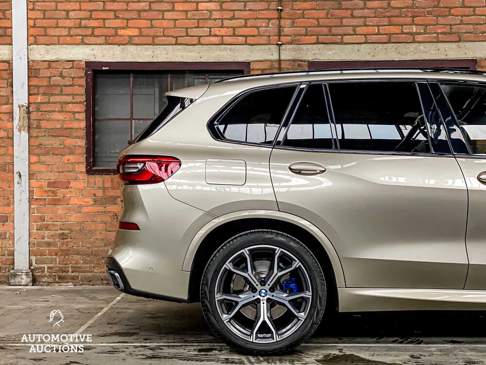 BMW X5 xDrive40i M-Sport High Executive 340hp 2018, G-998-JK
