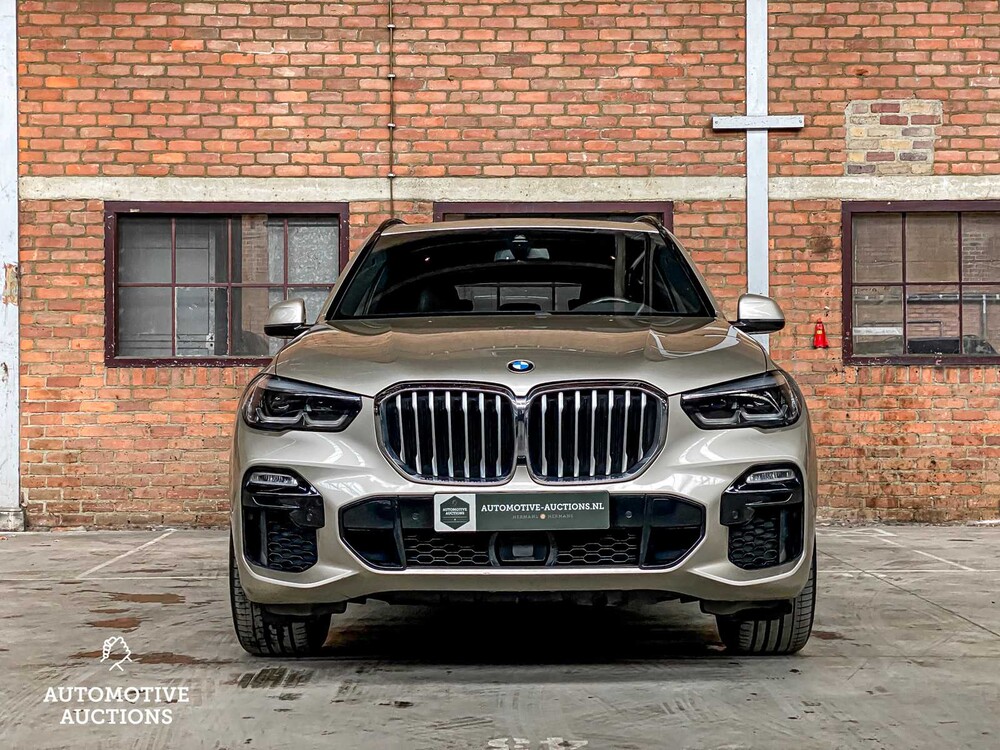 BMW X5 xDrive40i M-Sport High Executive 340hp 2018, G-998-JK